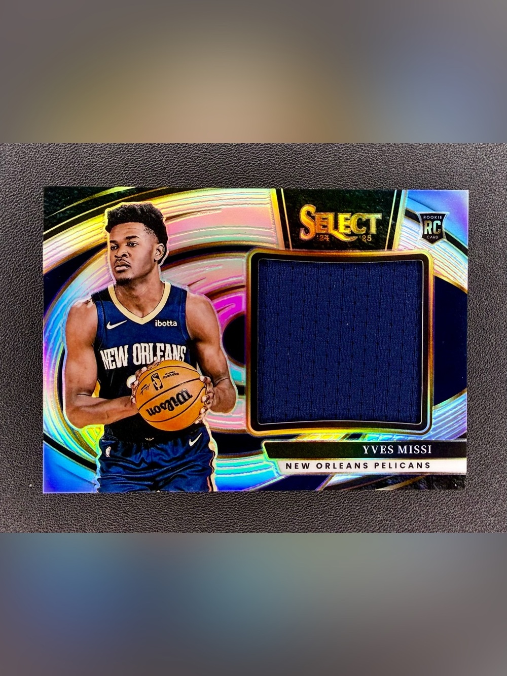 2024-25 SELECT NBA YVES MISSI SILVER HOLO ROOKIE RC JUNBO RELIC PATCH PELICANS